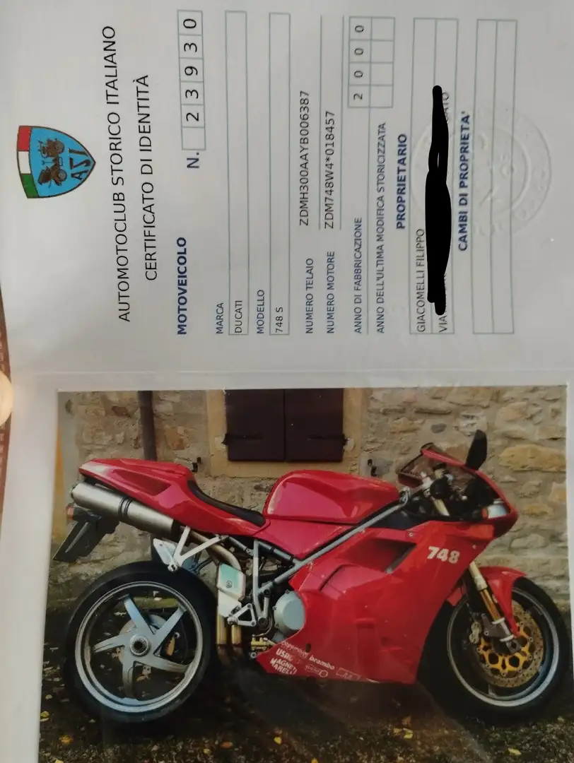 Ducati 748 S Rojo - 2