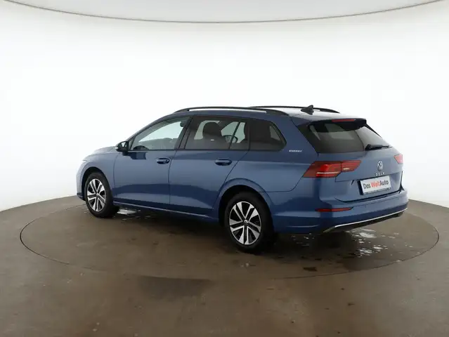 Volkswagen Golf view 5