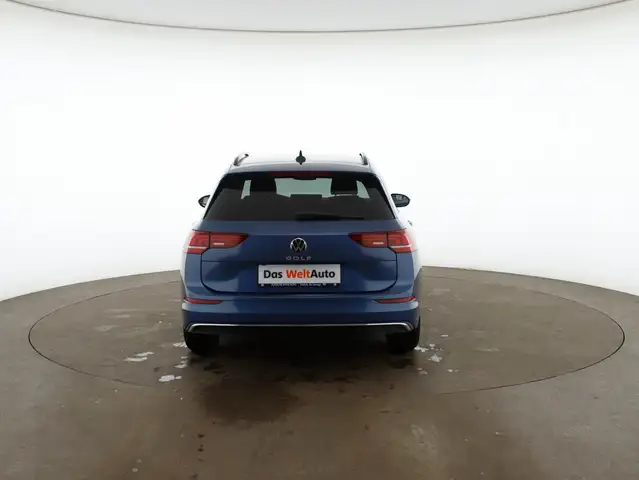 Volkswagen Golf view 6