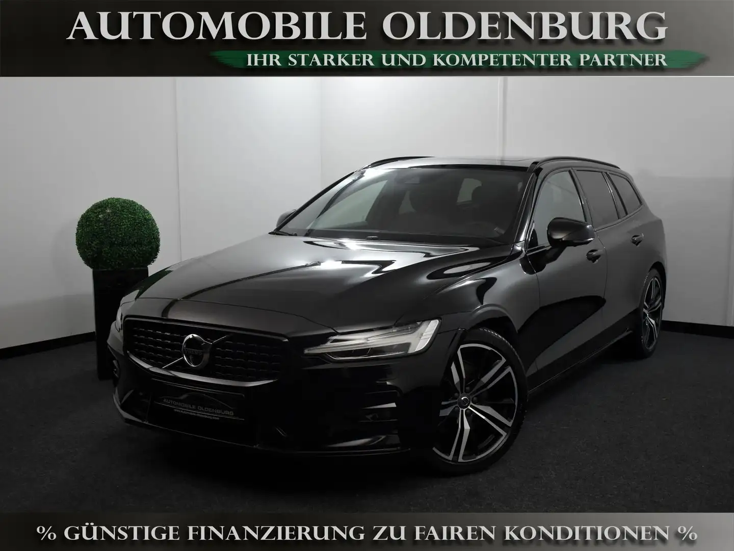 Volvo V60 B4 D Plus Dark R-Design *ACC*Pano*360°*HUD* Schwarz - 1