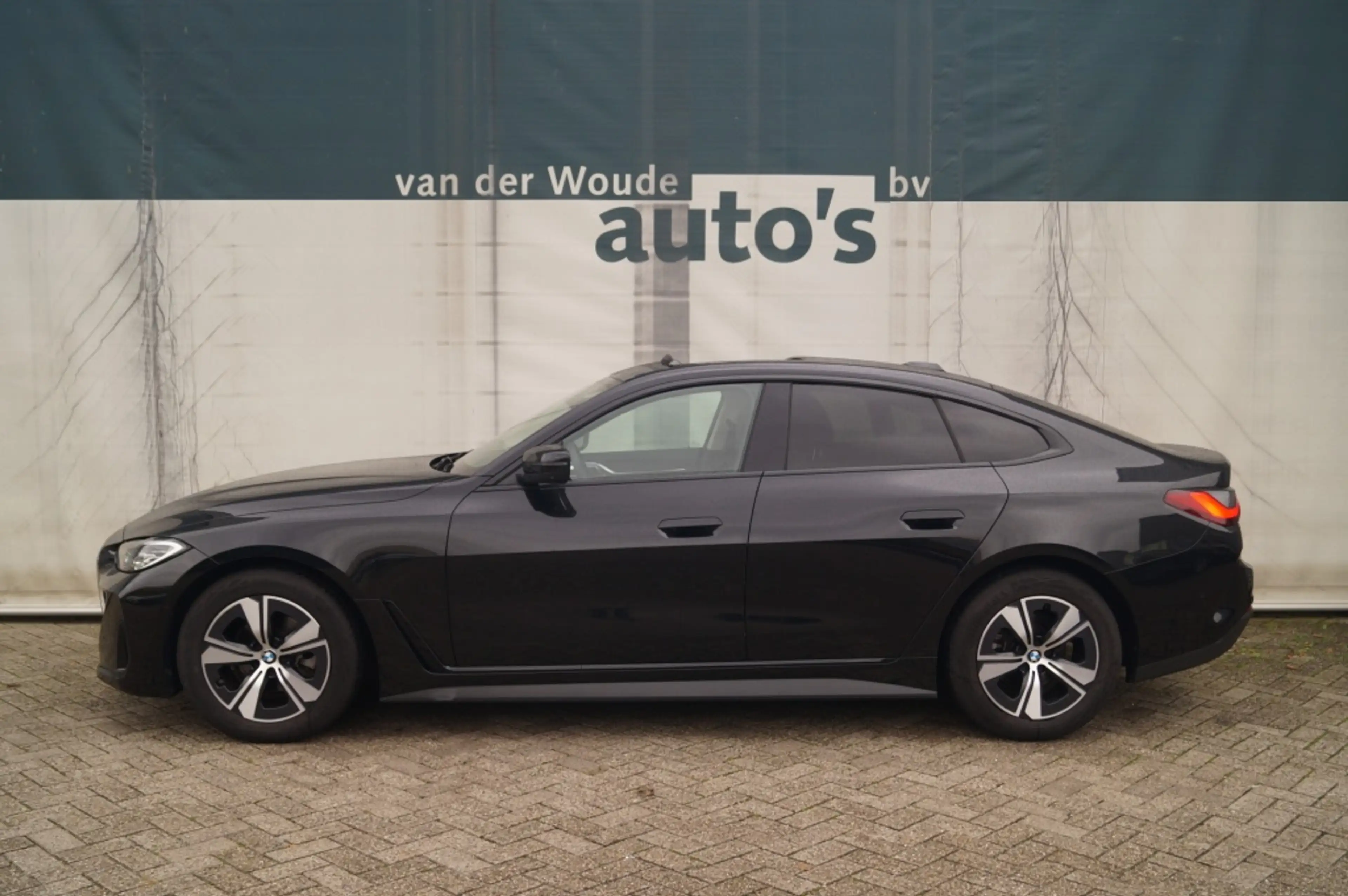 BMW 420 4-serie Gran Coupé 420i Business Edition Plus -PAN