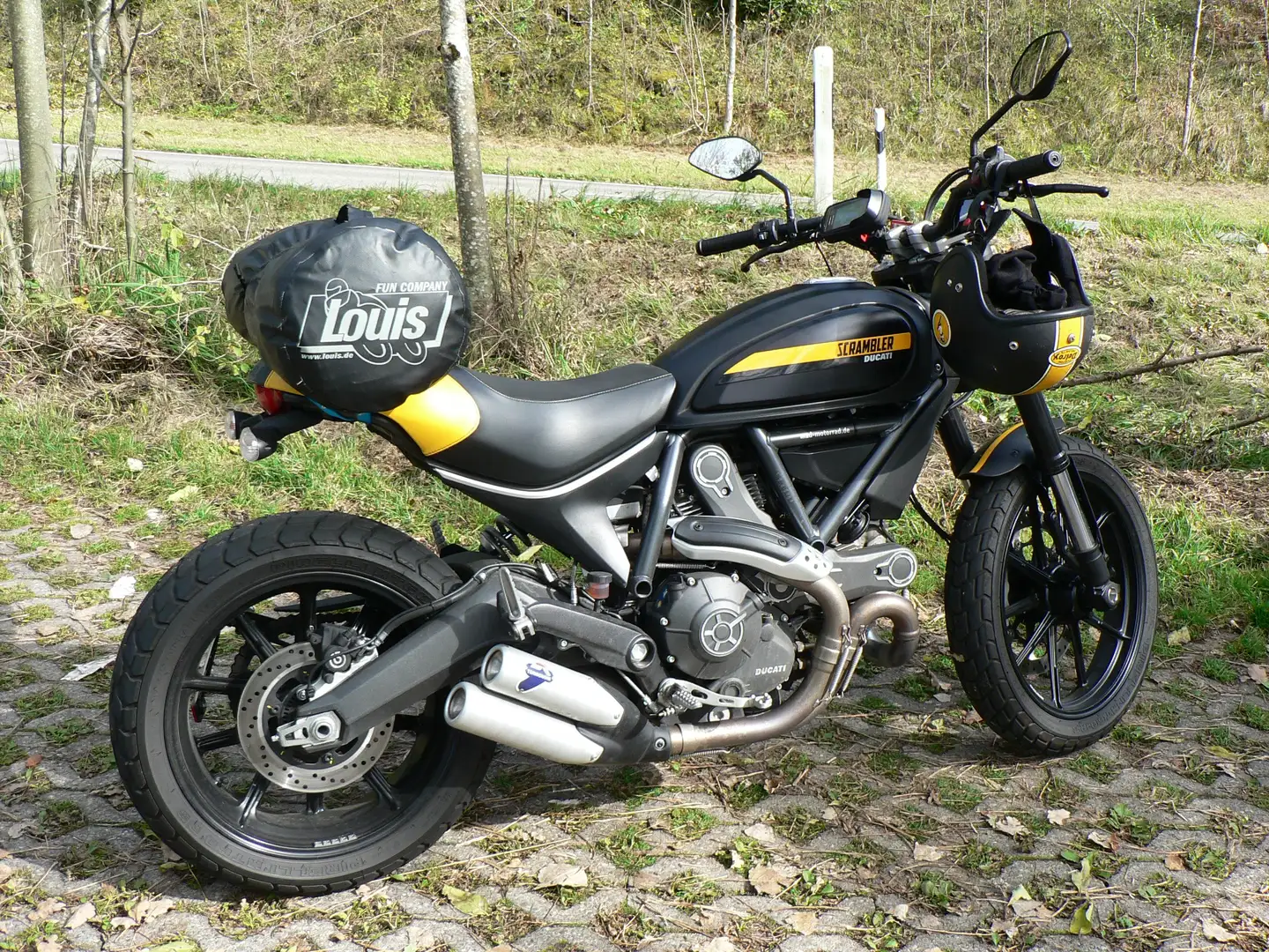Ducati Scrambler Full Throttle Negro - 1