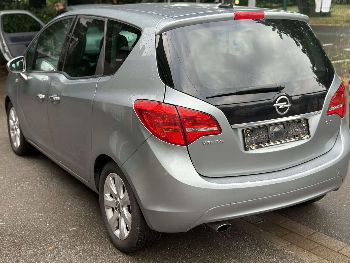 Opel Meriva 1.7 CDTI - 130 FAP Start/Stop Cosmo Blanc - 2