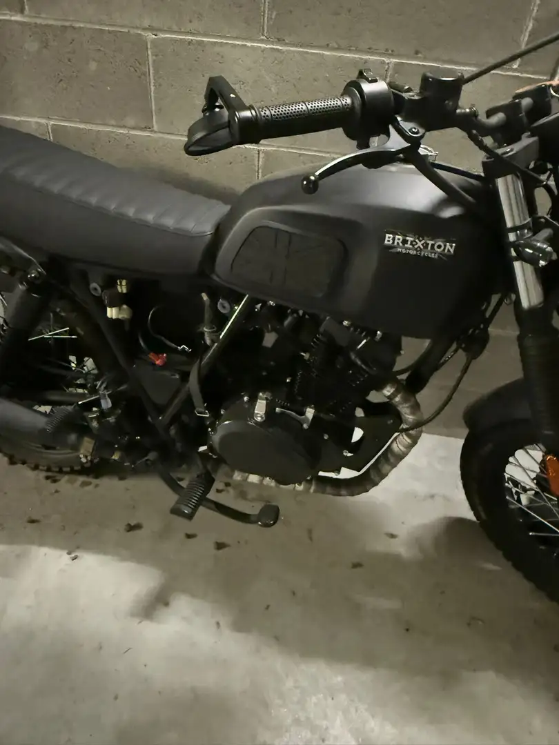 Brixton BX 125 Zwart - 2