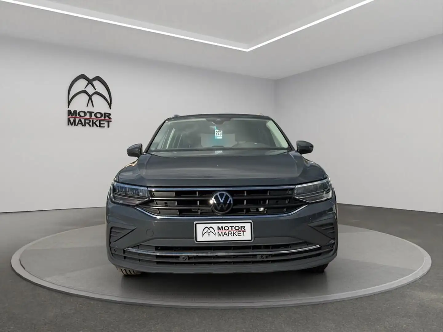 Volkswagen Tiguan 2.0 tdi scr Life 150cv dsg Grau - 2