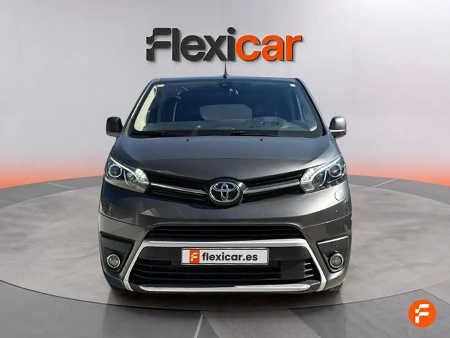 Toyota Proace Family L2 2.0D 8pl. Advance 150 Gris - 2