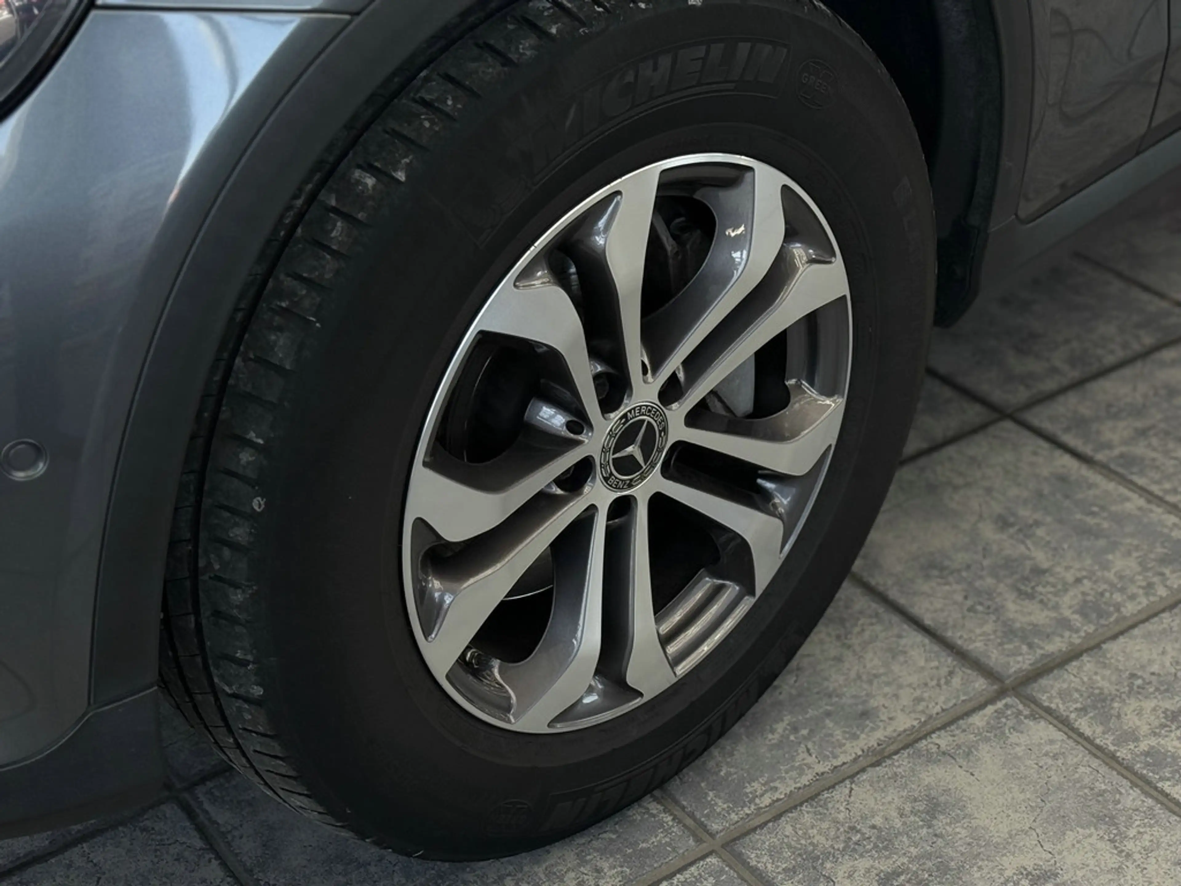 Mercedes-Benz GLC 250 CGI 4Matic Exclusive, LED, HUD, Kamera — photo 6