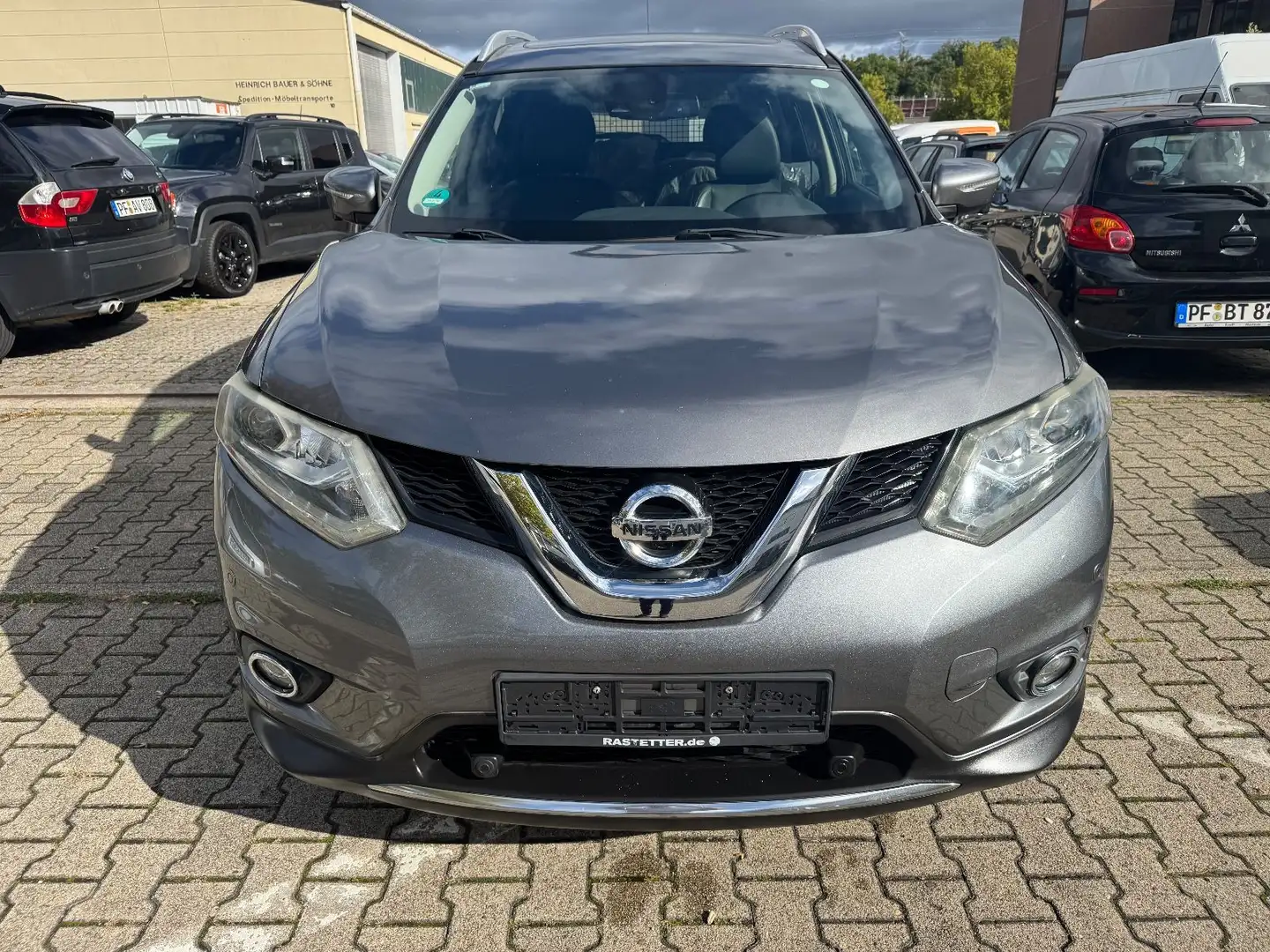 Nissan X-Trail Tekna Grau - 1