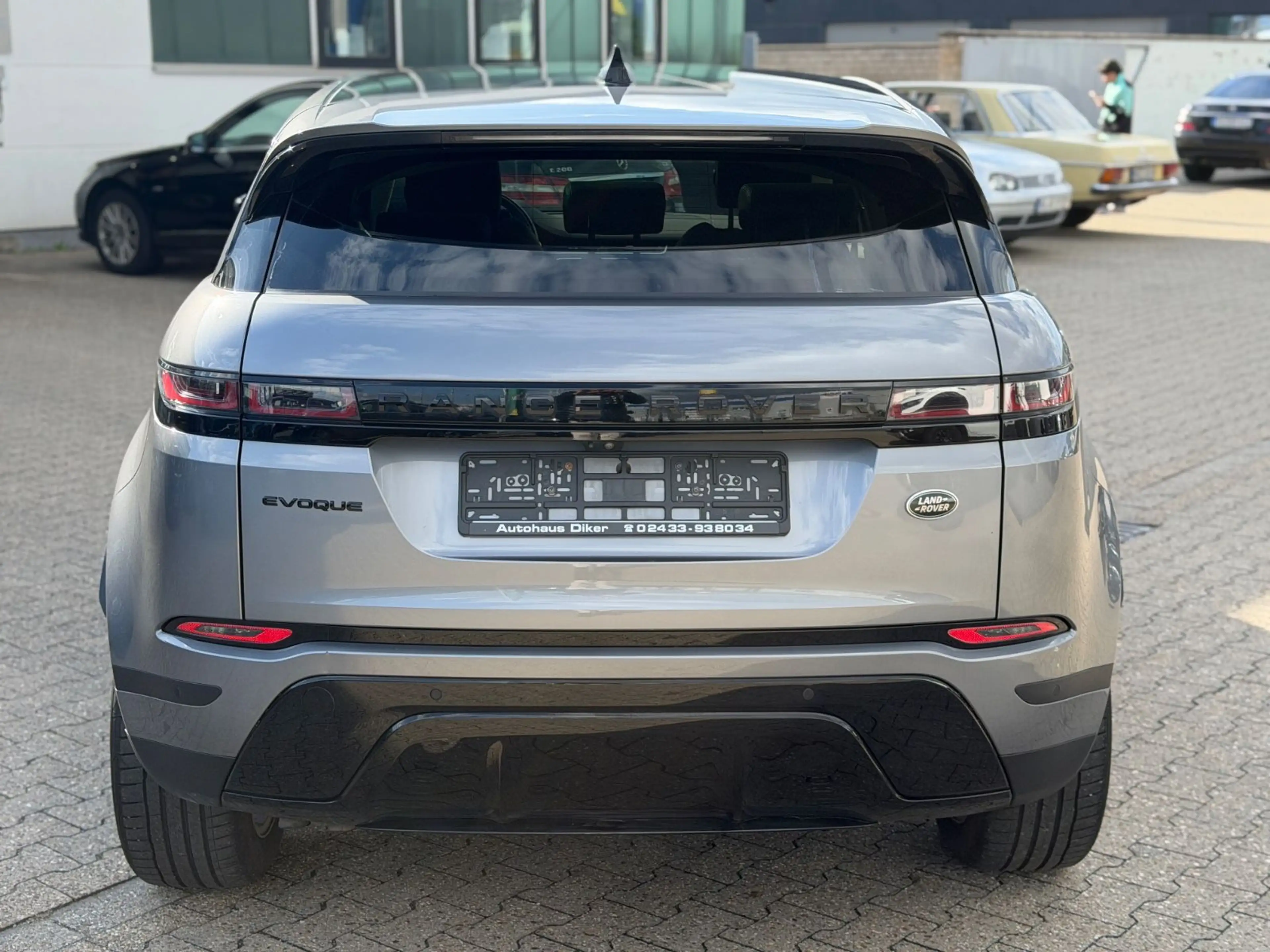 Land Rover Range Rover Evoque S Euro6d, Pano, Navi — photo 9