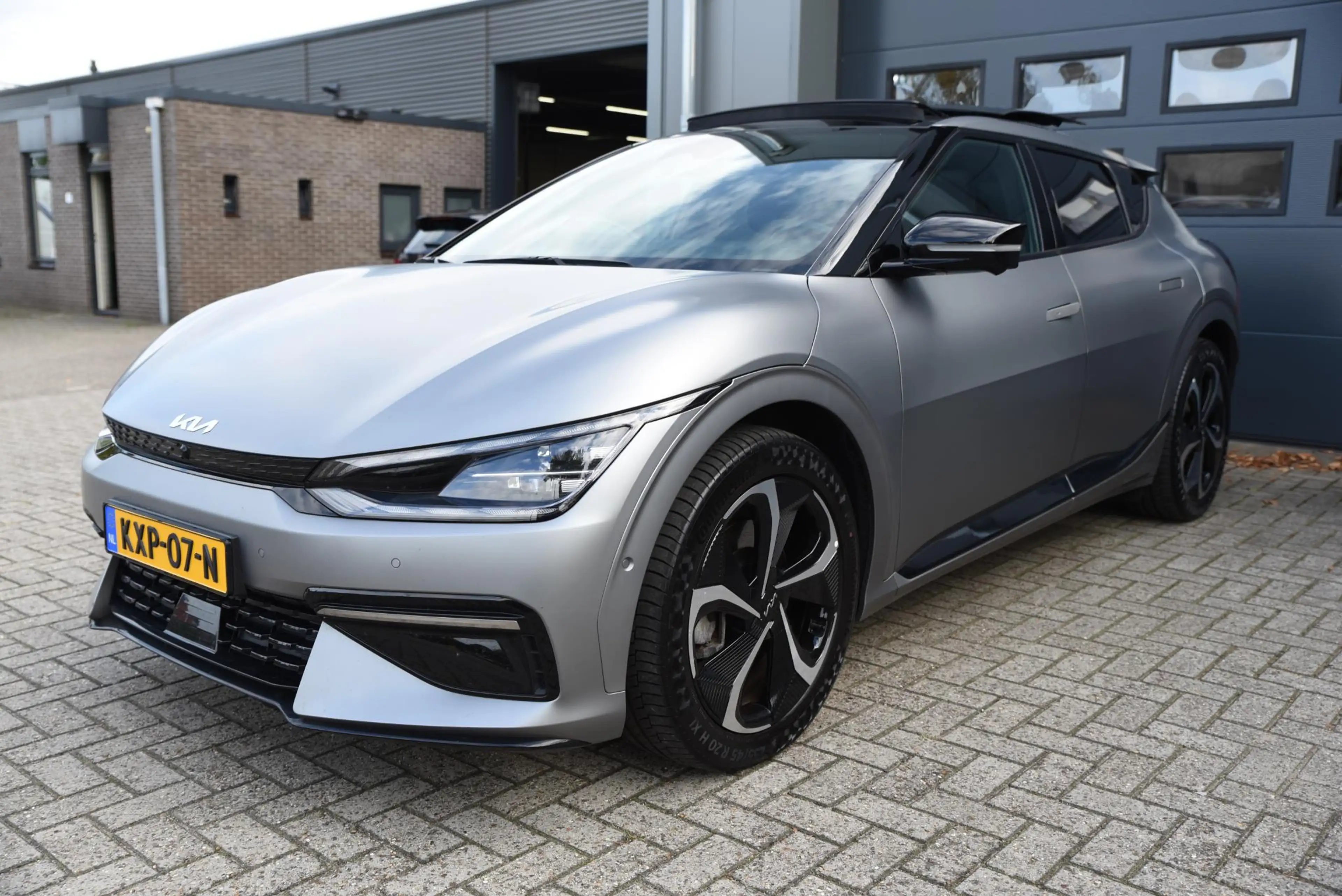 Kia EV6 GT-Line AWD 77.4 kWh — photo 38