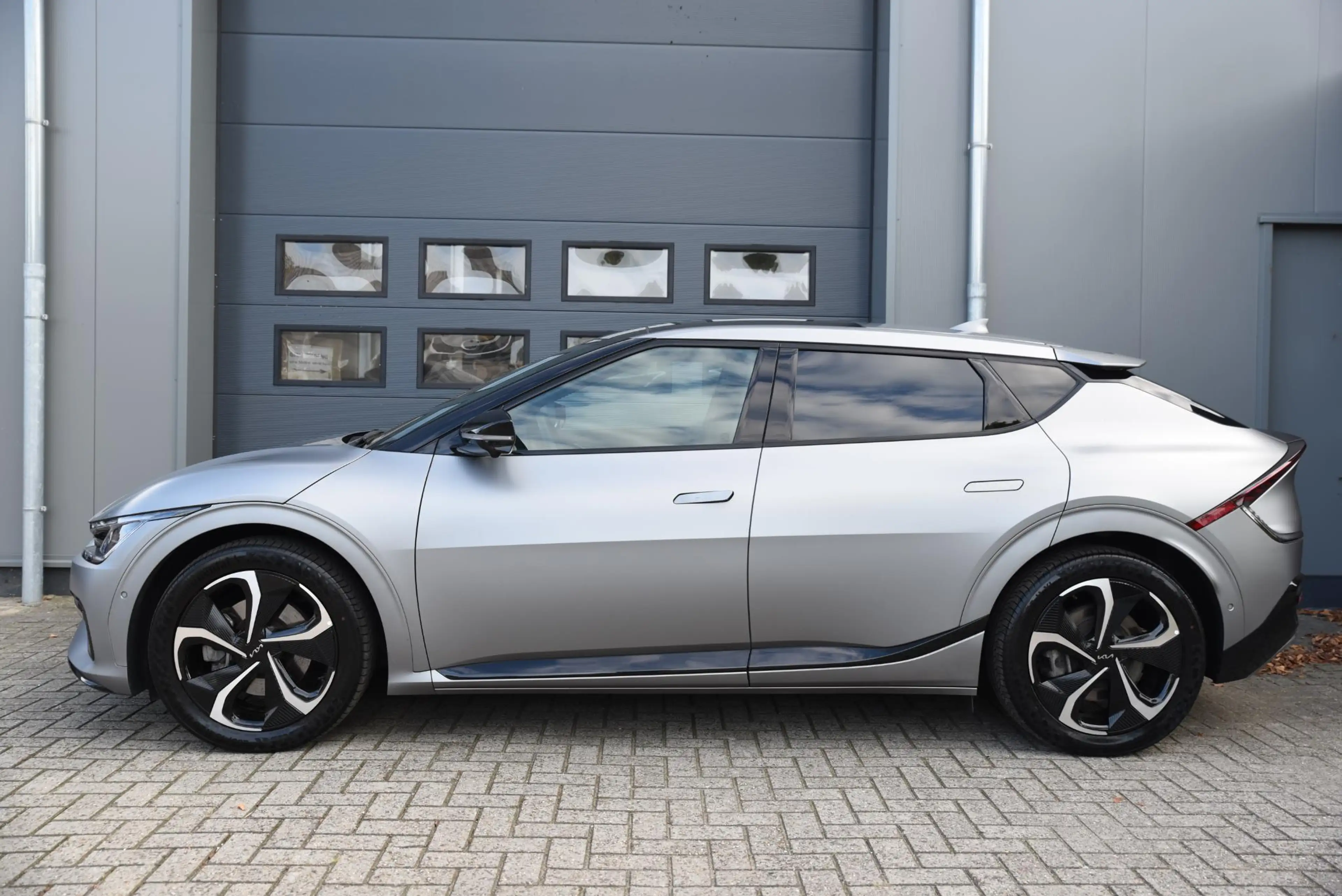 Kia EV6 GT-Line AWD 77.4 kWh — photo 9