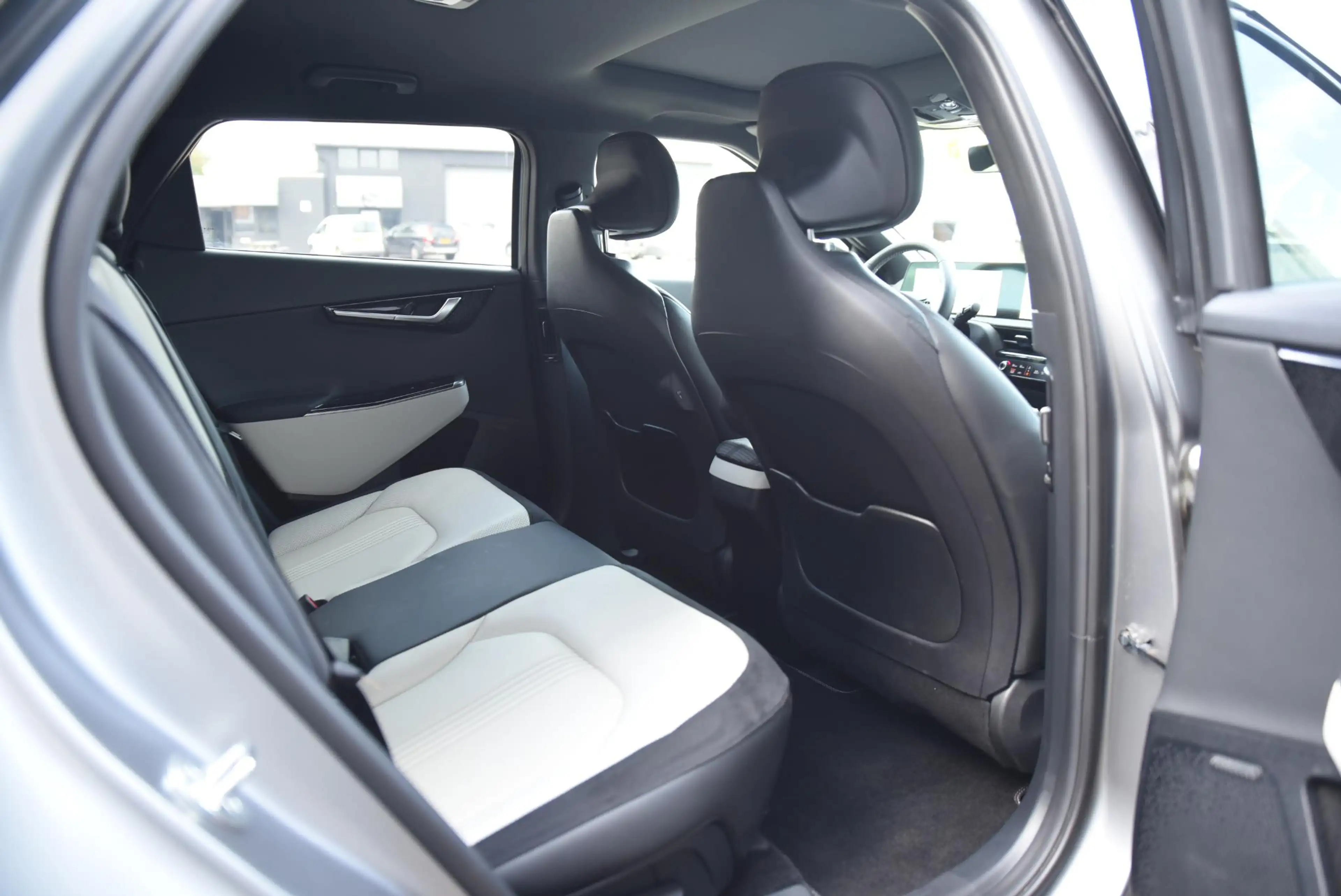 Kia EV6 GT-Line AWD 77.4 kWh — photo 34