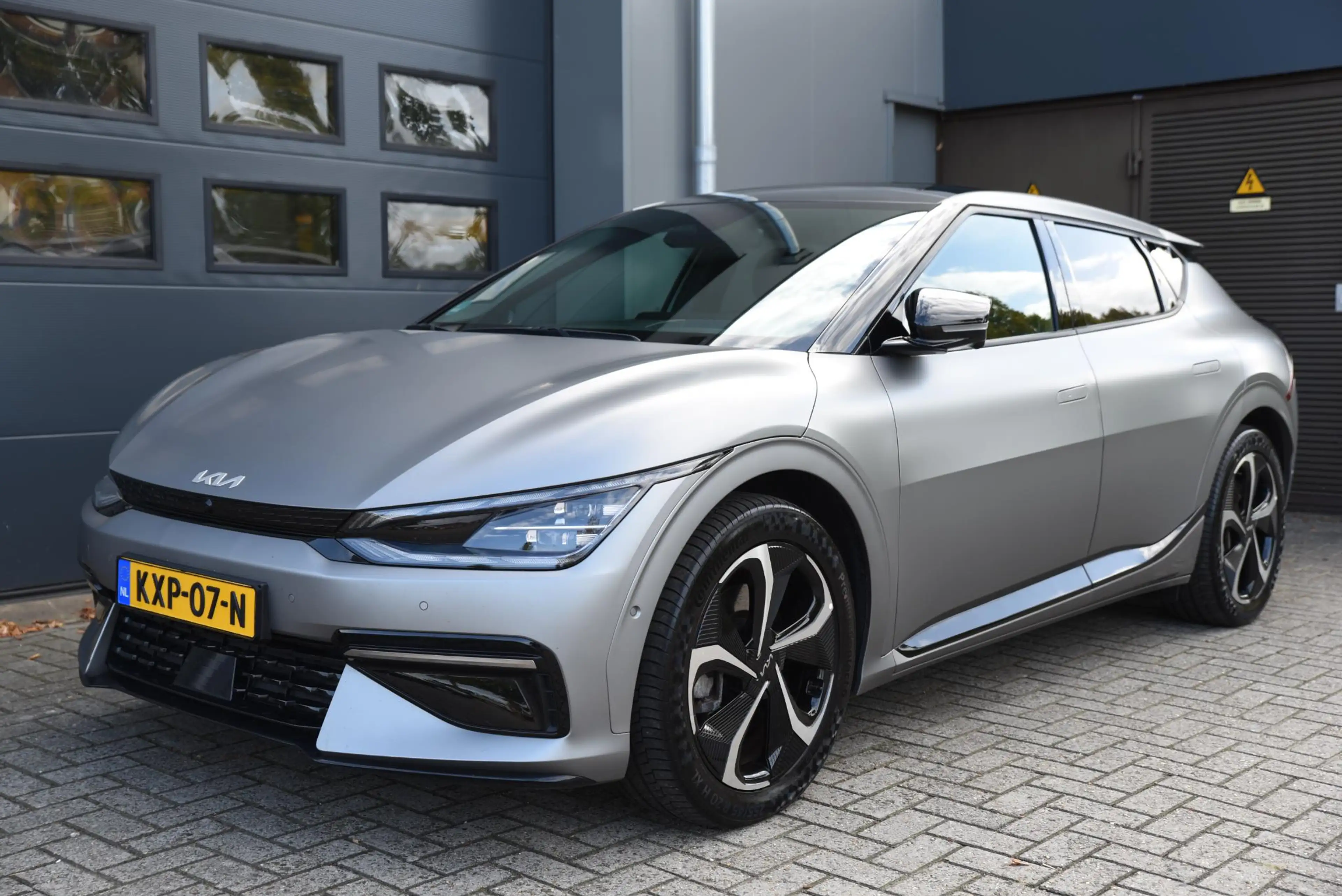 Kia EV6 GT-Line AWD 77.4 kWh — photo 11