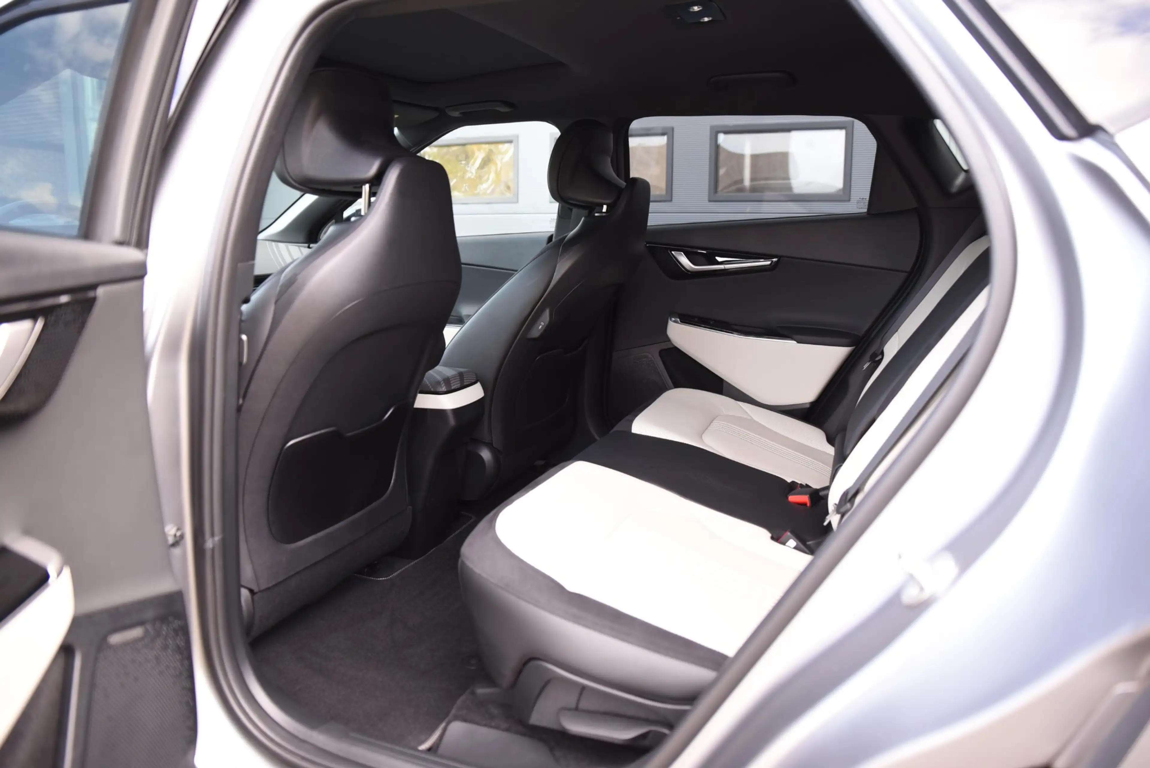 Kia EV6 GT-Line AWD 77.4 kWh — photo 29