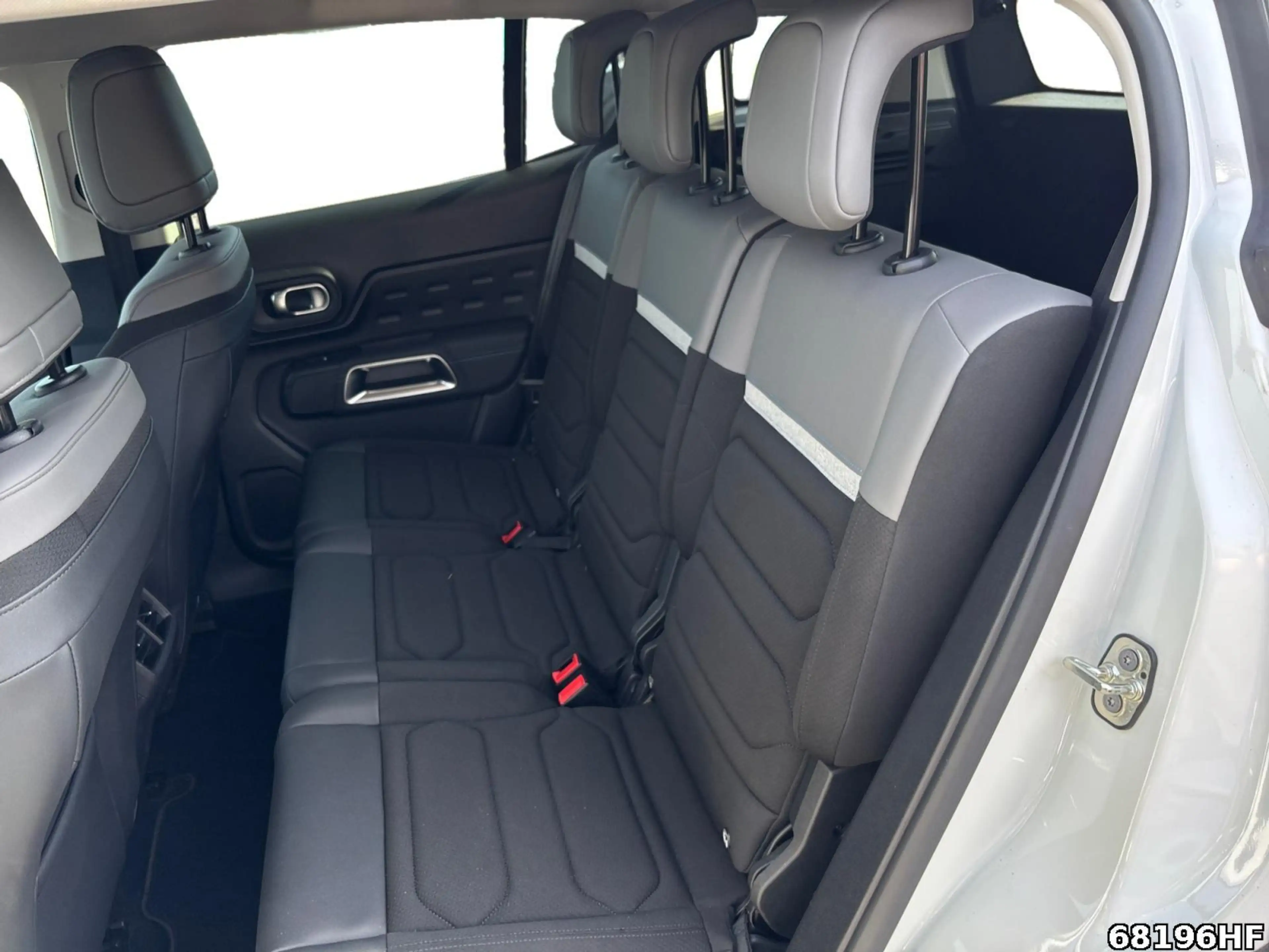 Citroen C5 Aircross PureTech 130*NAVI* — photo 12