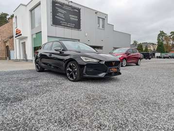 e-Hybrid 1.4 DSG (150 kW) | NAVI/CARPLAY | ACC | AMBIENT | CAMERA