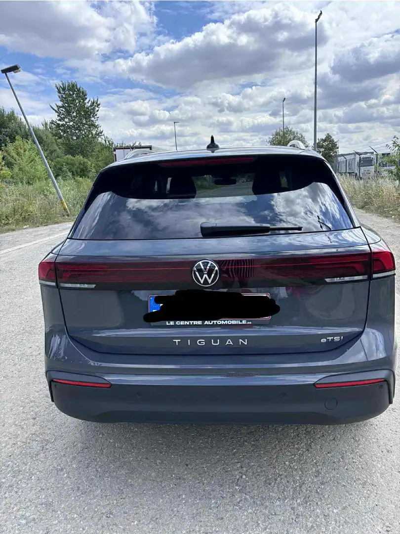 Volkswagen Tiguan Tiguan 1.5 eTSI mHEV ACT Life OPF DSG Gris - 2
