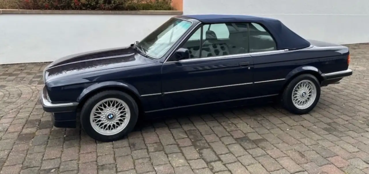 BMW 320i, foto 5