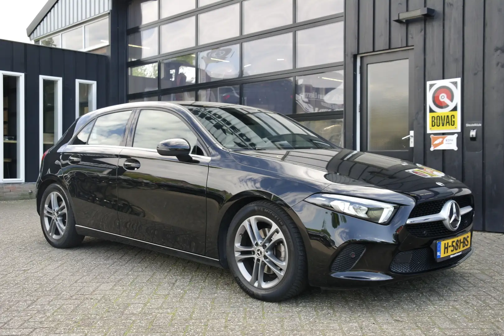 Mercedes-Benz A 160 Advantage | NL-Auto | Dealer Onderhouden | Widescr Zwart - 1