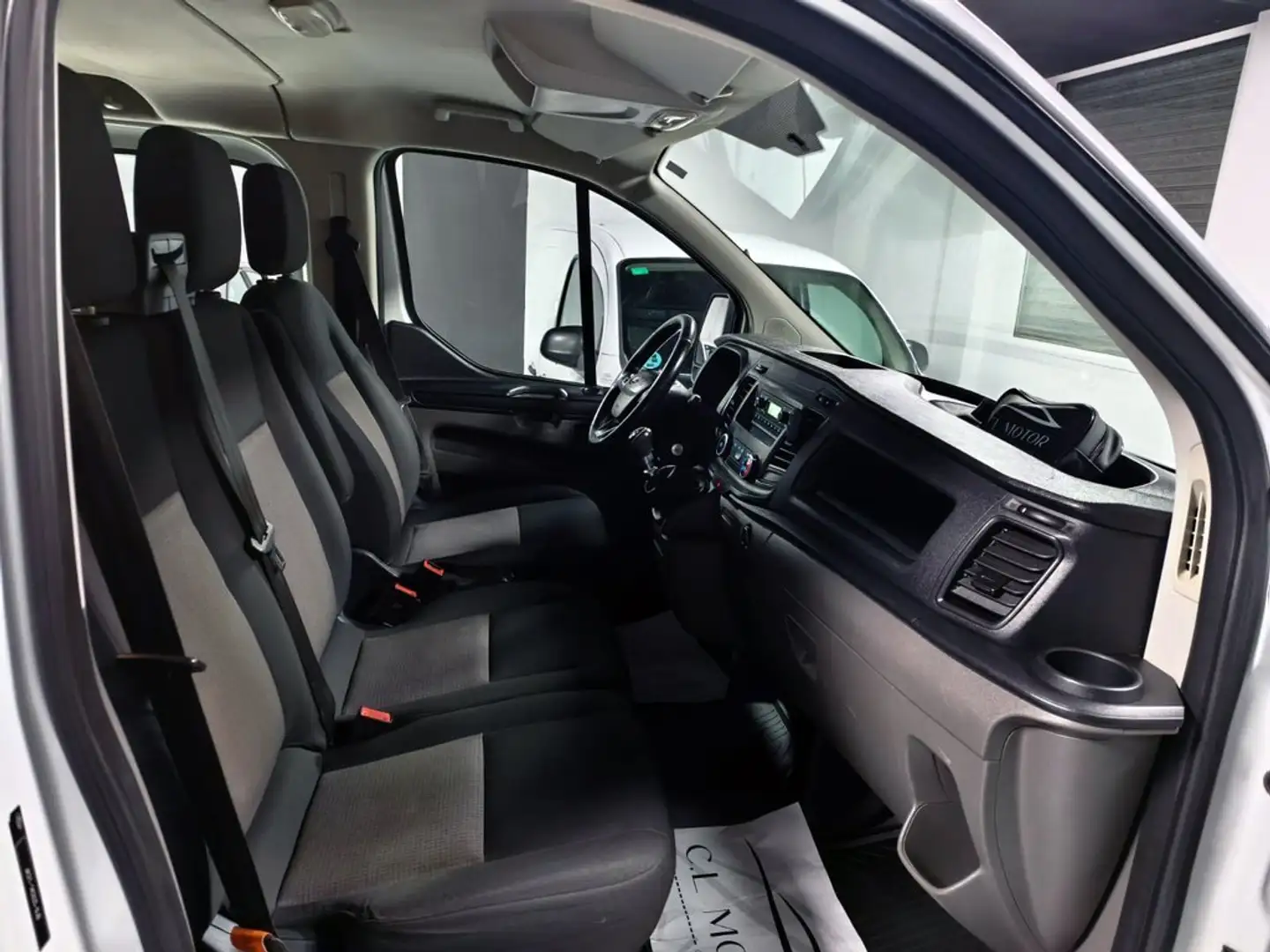 Ford Transit Custom Kombi 2.0 TDCI 77kW 320 L1 Ambiente Blanco - 2