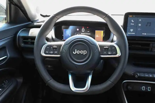 Jeep Avenger view 20