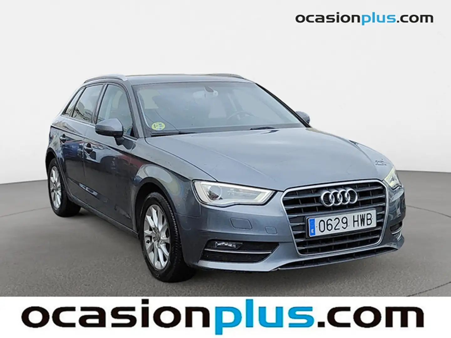 Audi A3 Sportback 1.6TDI Attraction S-Tronic 105 Gris - 2