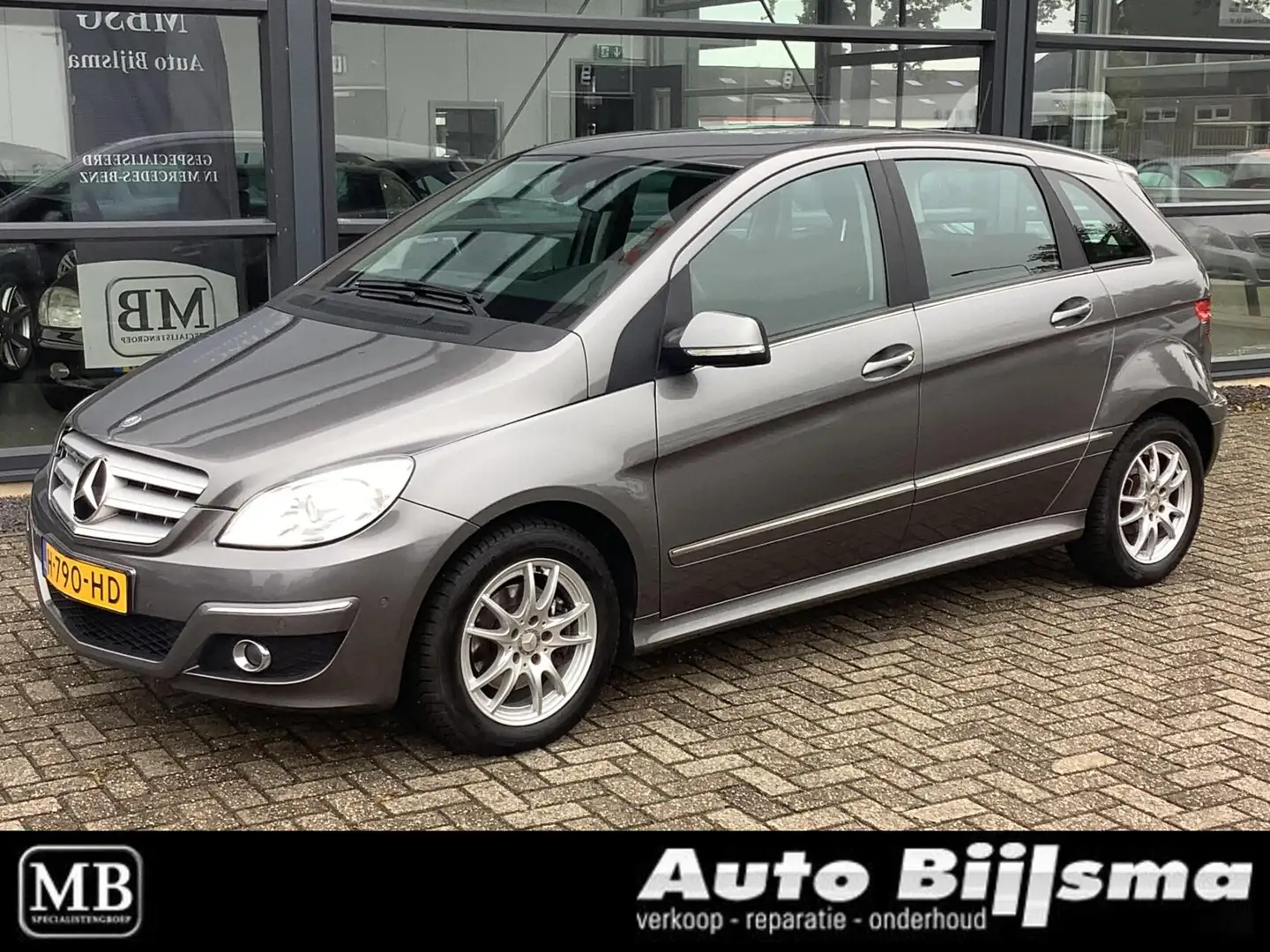 Mercedes-Benz B 200 automaat, cruise, airco Gris - 1