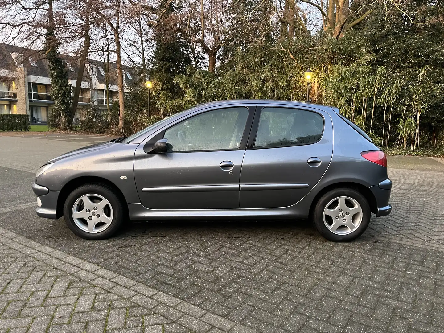 Peugeot 206 1.4 Air-line Grijs - 2