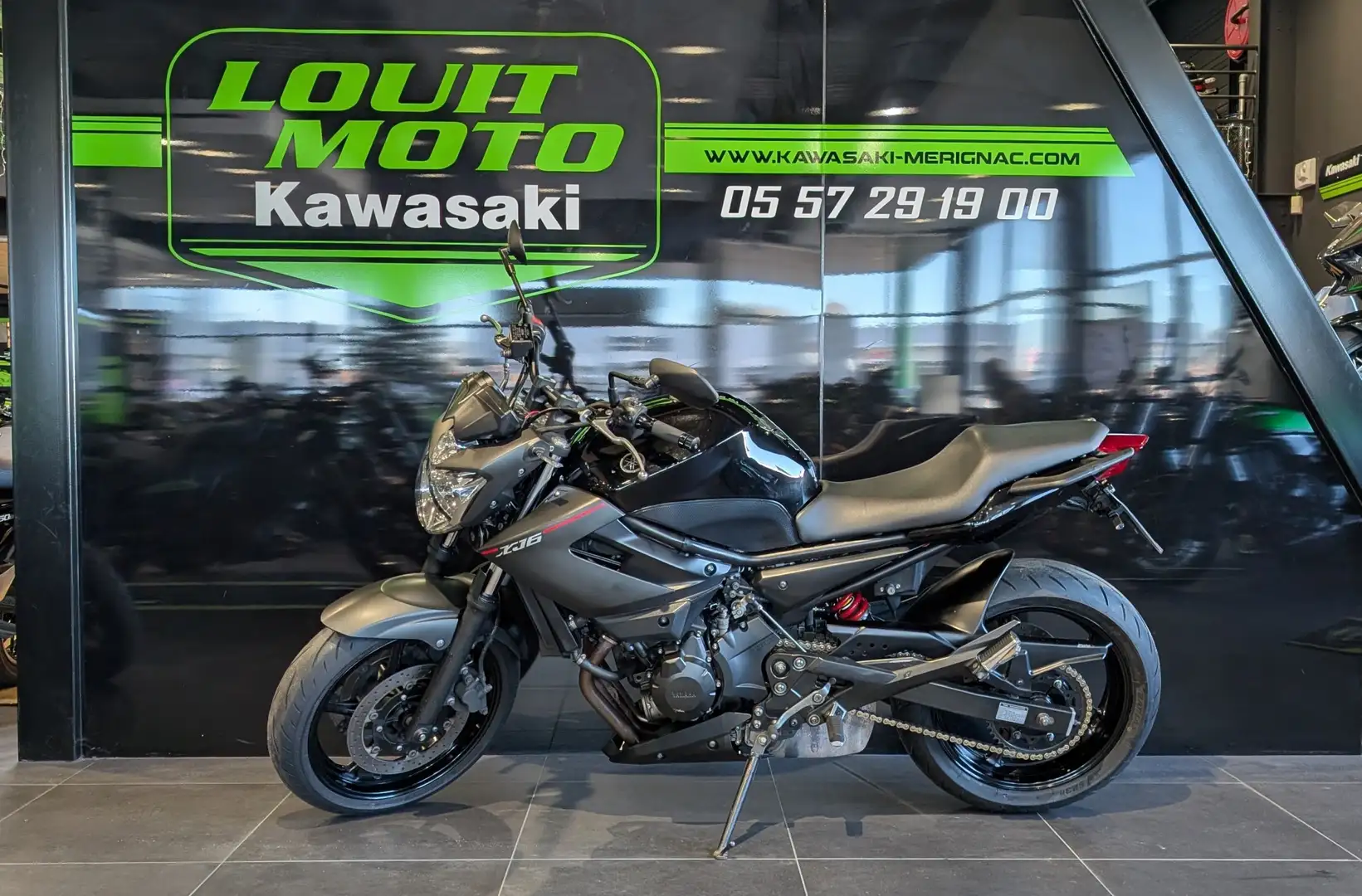 Yamaha XJ 6 Black - 2