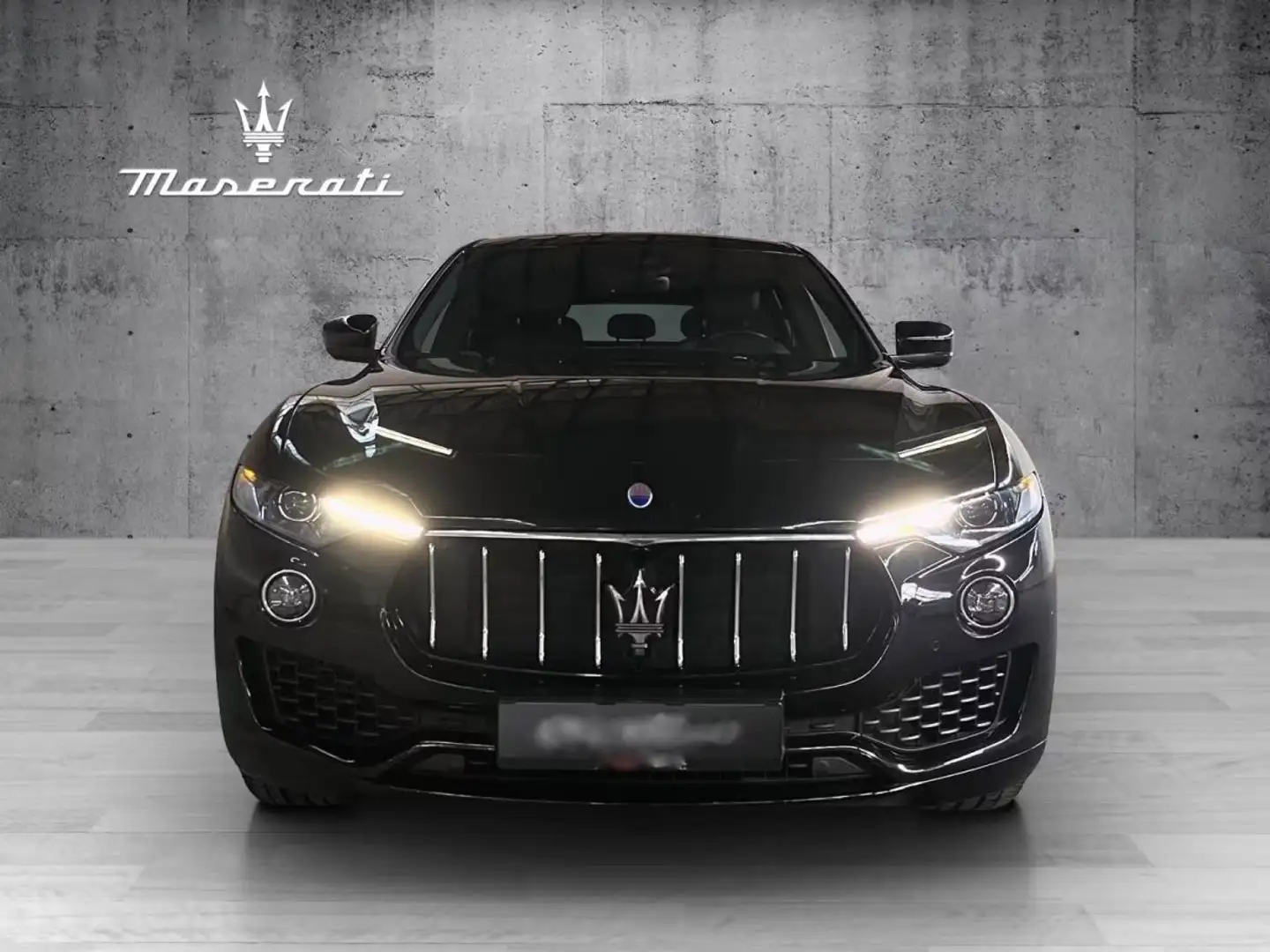 Maserati Levante S Q4 - 1