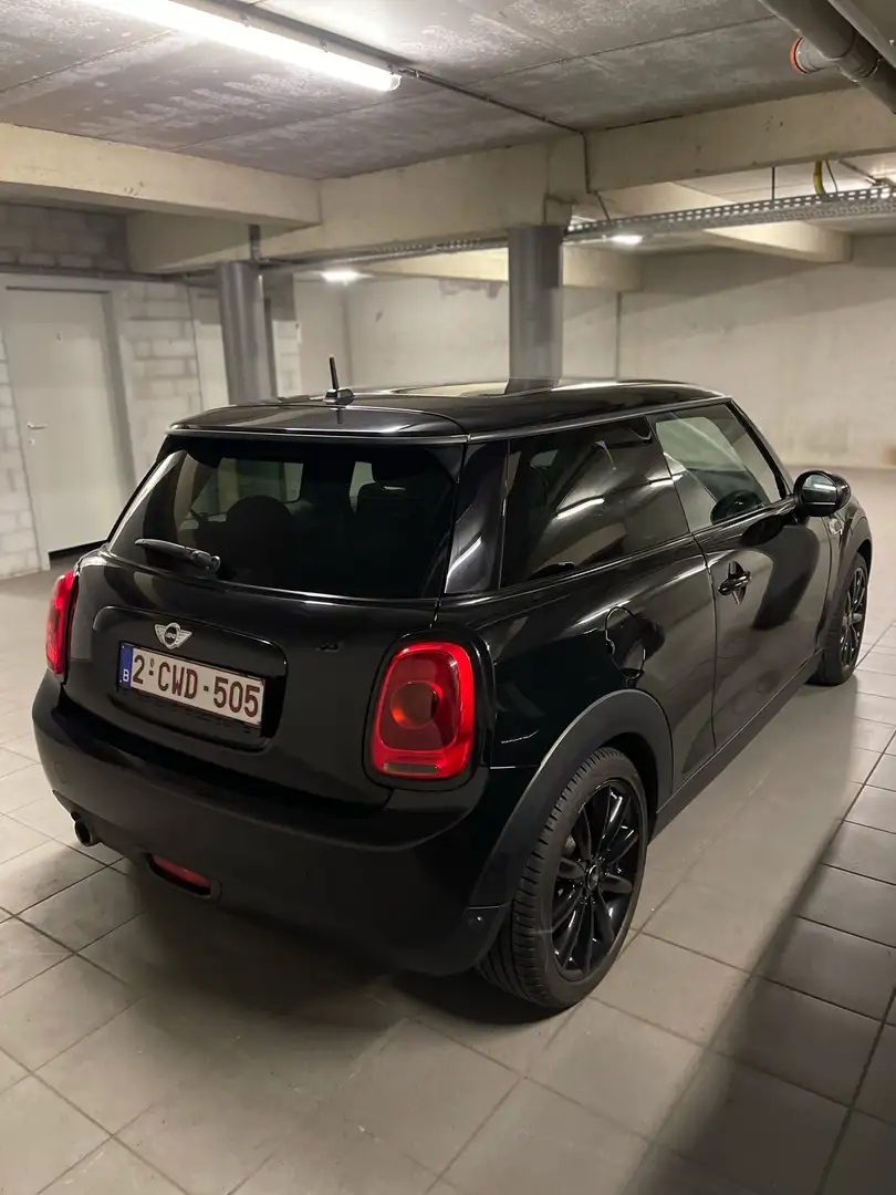 MINI Cooper Black - 2