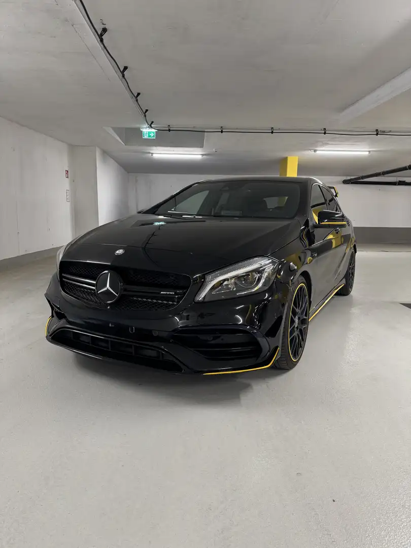 Mercedes-Benz A 45 AMG 4Matic Speedshift 7G-DCT Yellow Night Edition - 1