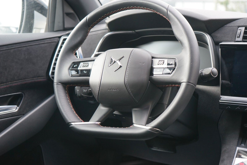 DS Automobiles DS 7 Crossback DS7 1.5 BlueHdi Performance Line + 360 Kamera — photo 10