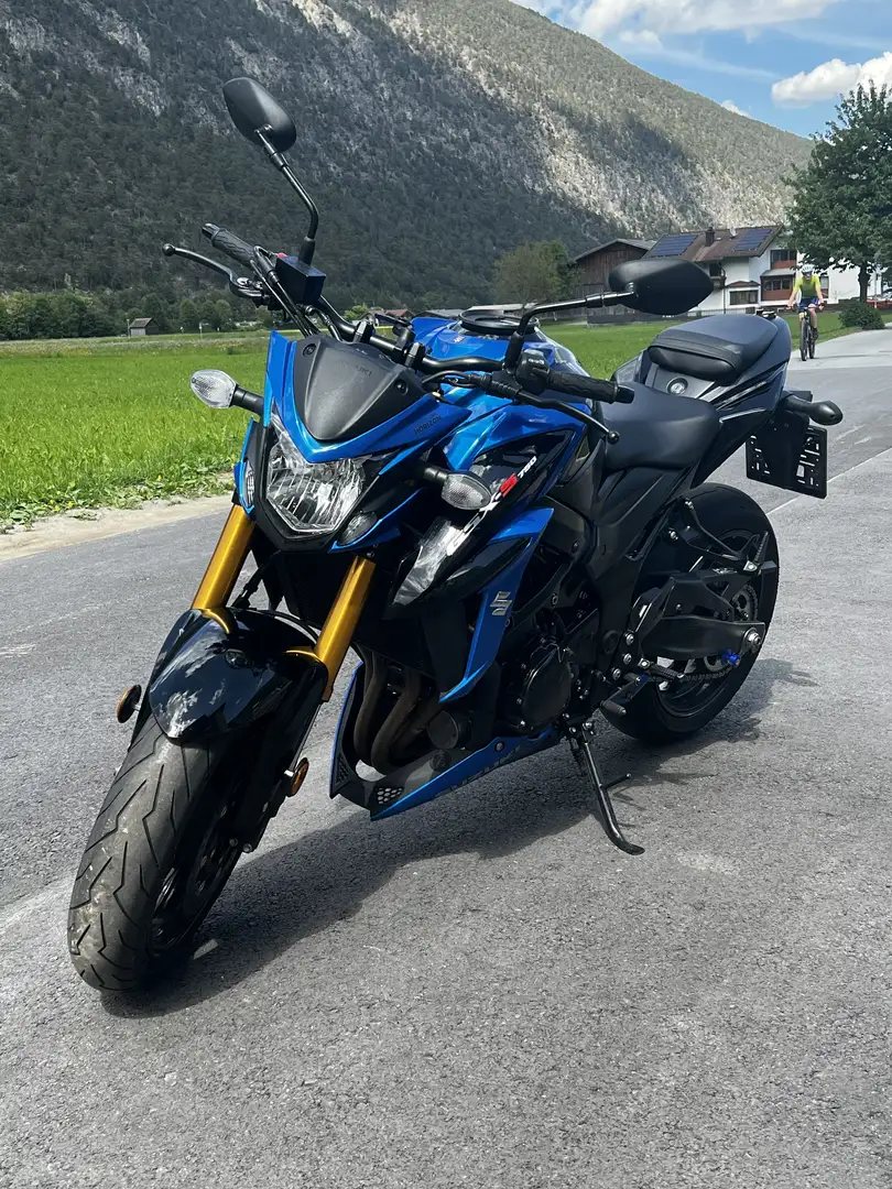 Suzuki GSX-S 750 - 2