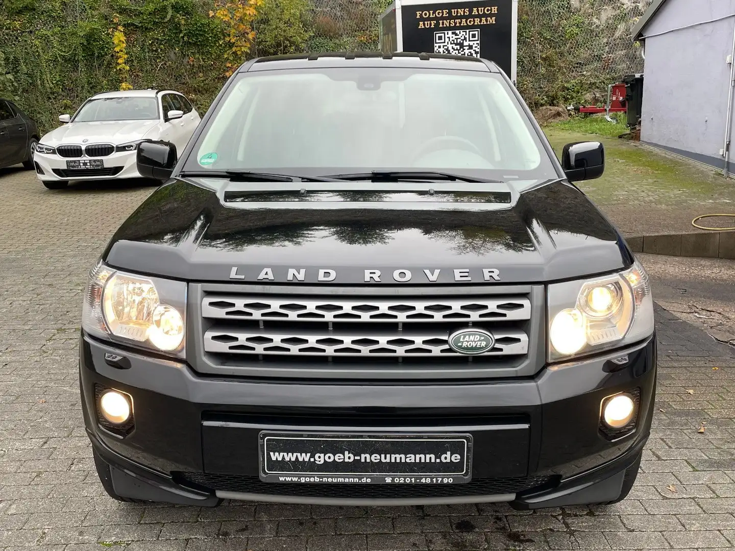 Land Rover Freelander 2  TD4 Automatik Navigation Allrad Schwarz - 2