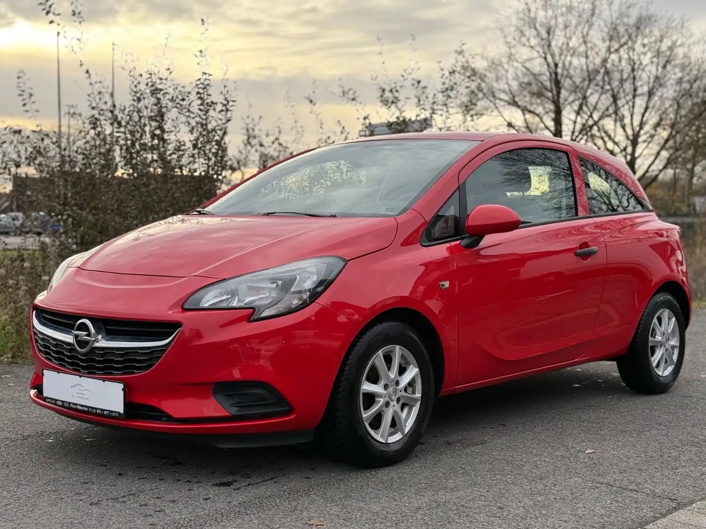 Opel Corsa E 1.2 / Bluetooth / TÜV NEU Rouge - 1