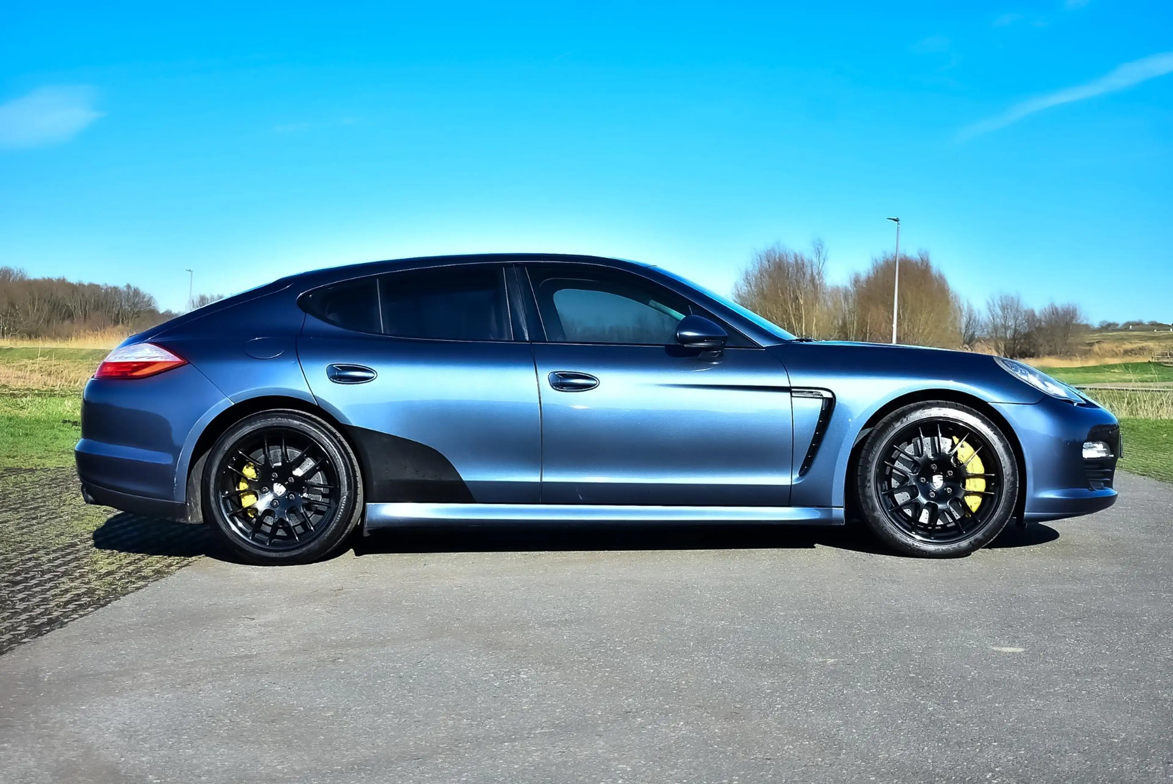Porsche Panamera 4.8 4S V8 400HP € 36.000 in options — photo 3