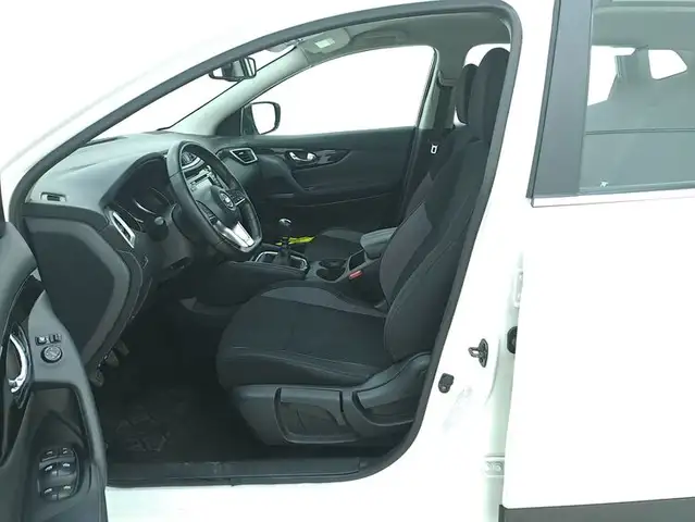 Nissan Qashqai view 10