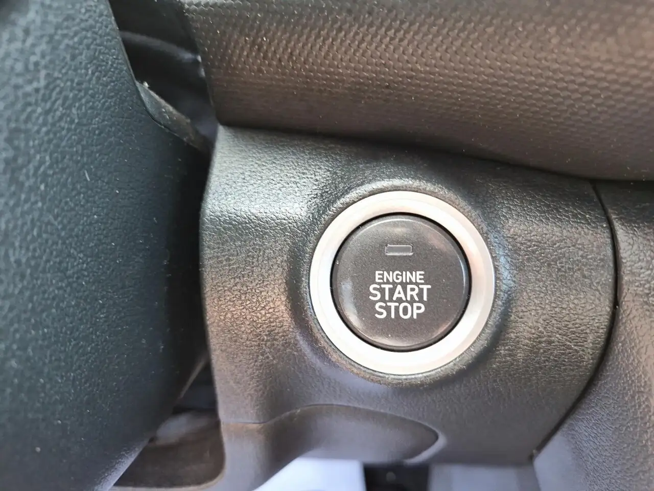Hyundai KONA photo Hyundai KONA