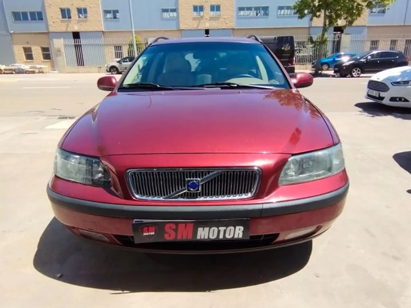 Volvo V70 T5 Aut. Rojo - 2