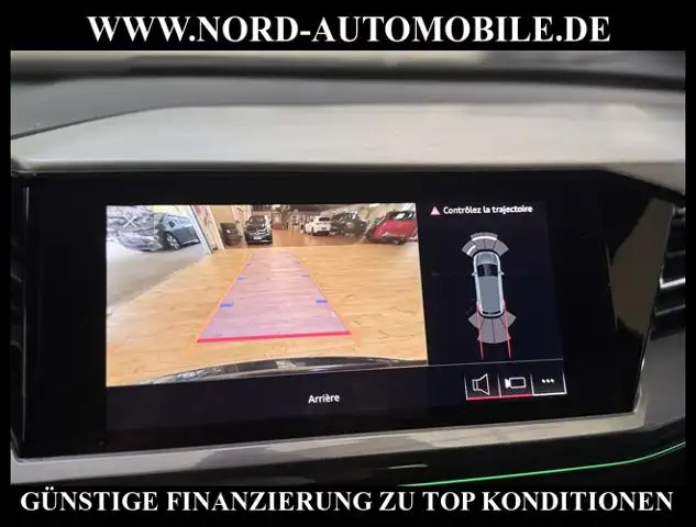 Audi Q4 e-tron view 23