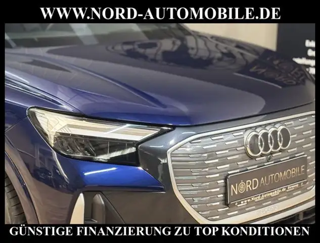 Audi Q4 e-tron view 15