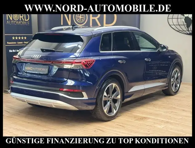 Audi Q4 e-tron view 12