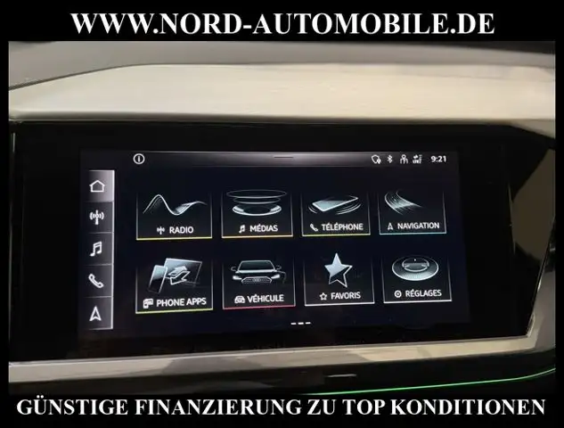 Audi Q4 e-tron view 25
