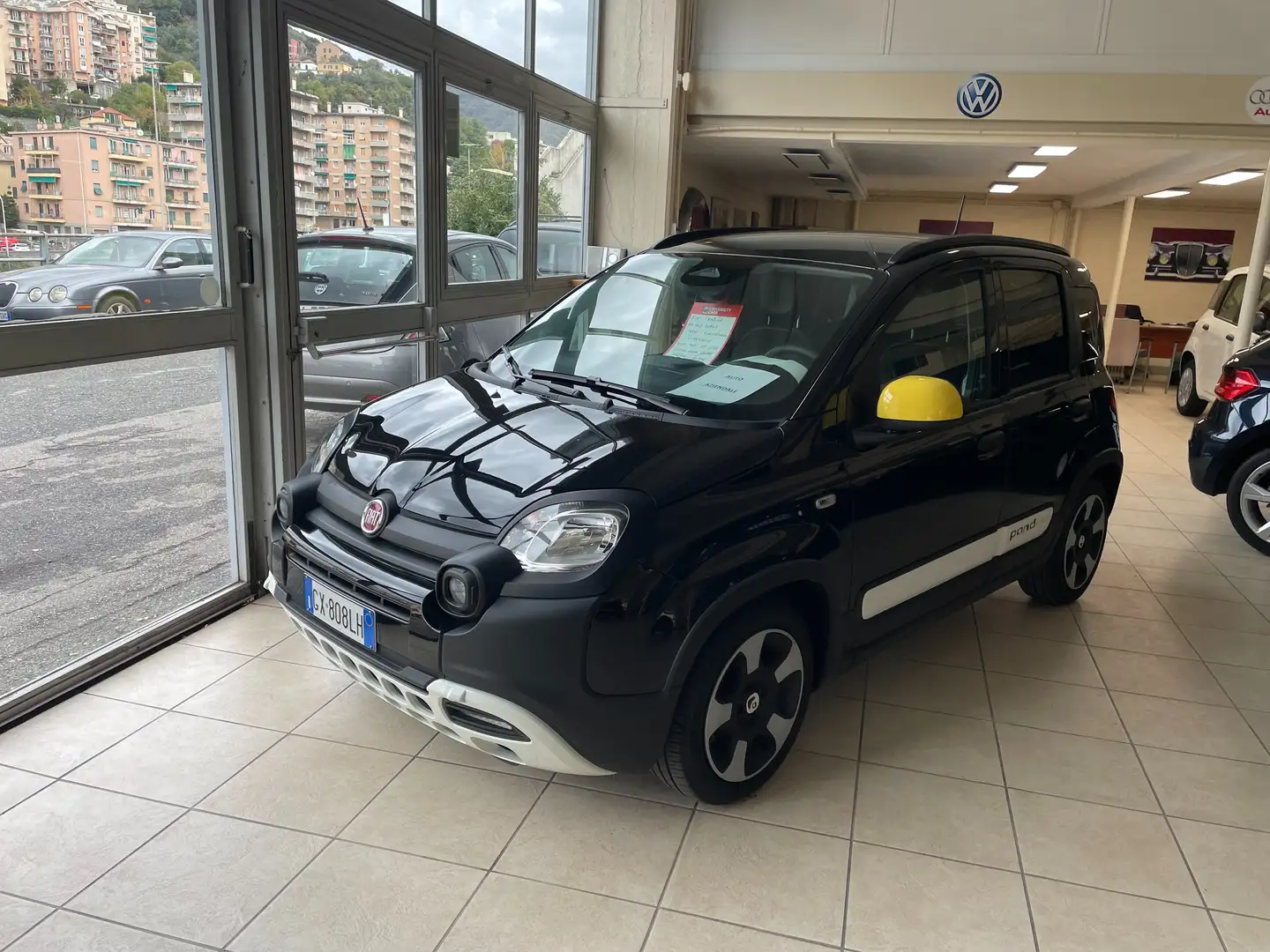 Fiat Panda Pandina III 2025 Cross 1.0 firefly hybrid 70CV Nero - 2