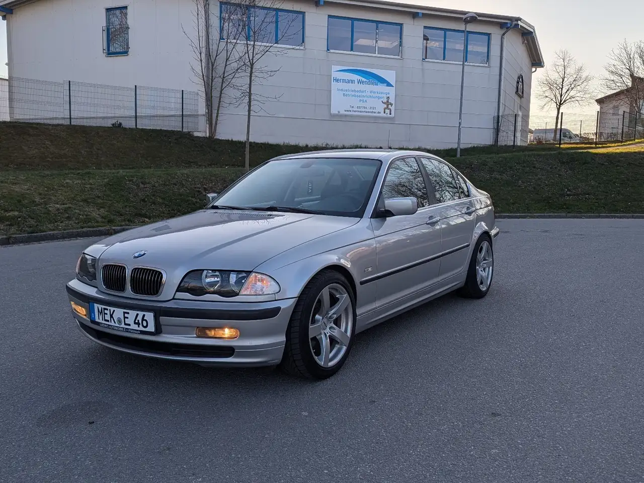 BMW 328