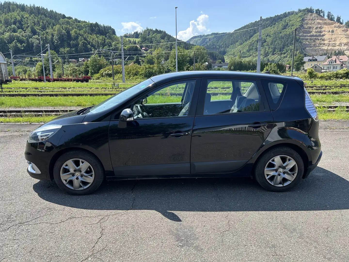 Renault Scenic Scénic Energy dCi 110 TomTom Edition - 2