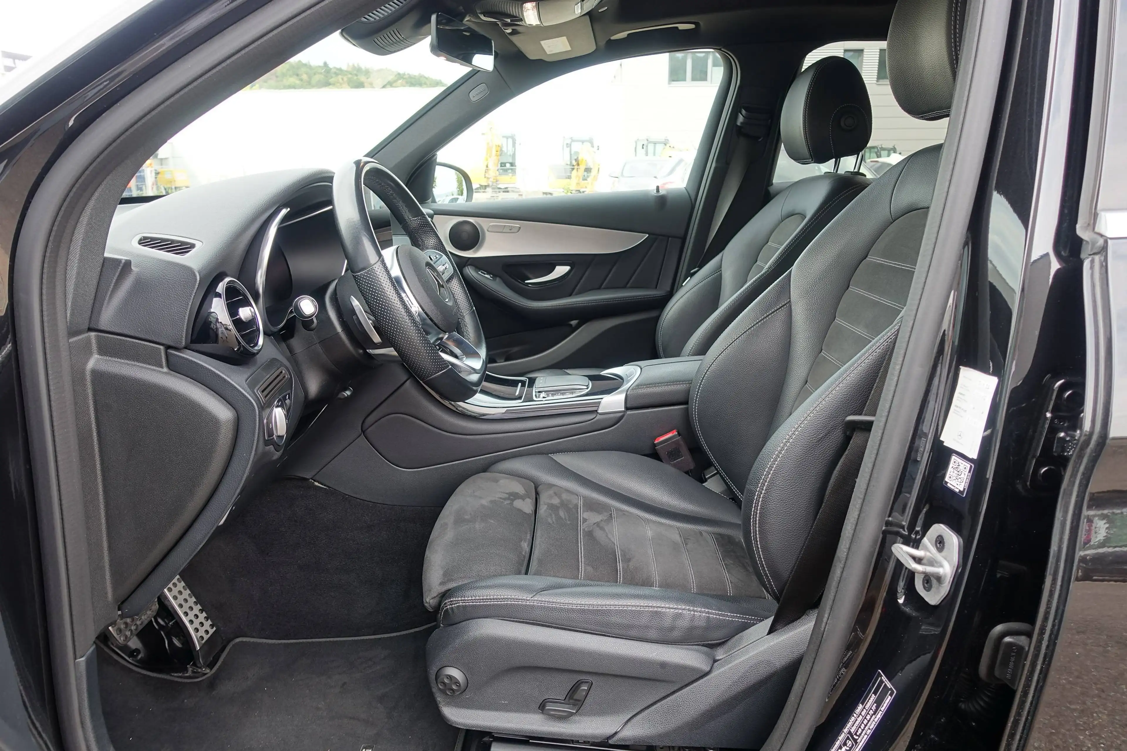 Mercedes-Benz GLC 220 GLC 220 d 4Matic AMG NAVI"LED"PANO"AHK"KAMERA" — photo 10