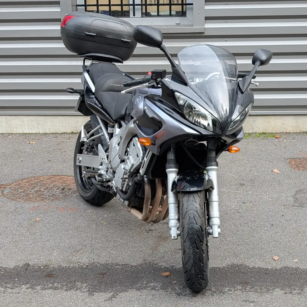 Yamaha FZ 6 - 1