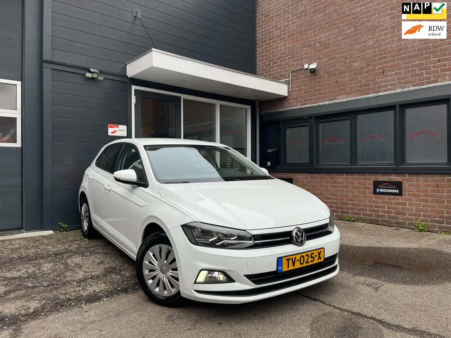 Volkswagen Polo 1.6 TDI Comfortline|Nap|Navi|Carplay|Cruise Wit - 1